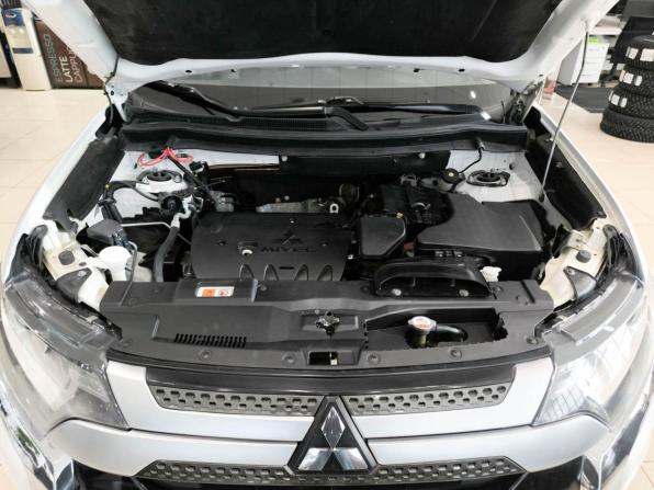 Mitsubishi Outlander III Рестайлинг 3 с пробегом 2018 года, цена 2 450 000 рублей, 75782 км, внедорожник, Автокод Объявления
