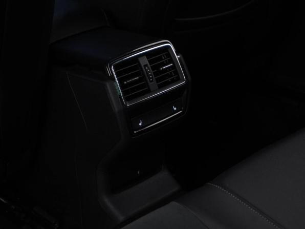 Skoda Karoq I с пробегом 2020 года, цена 2 888 444 рубля, 72022 км, внедорожник, Автокод Объявления