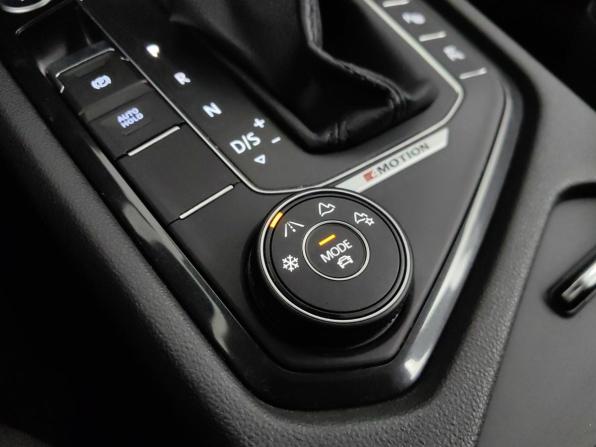 Volkswagen Tiguan II с пробегом 2020 года, цена 2 998 000 рублей, 109000 км, внедорожник, Автокод Объявления