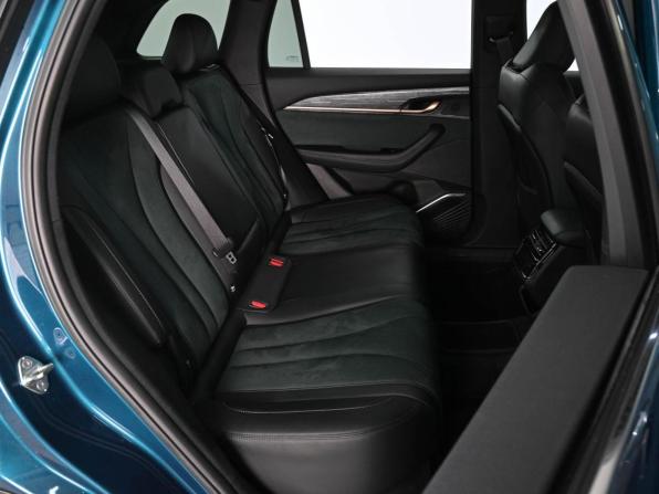 Geely Monjaro I с пробегом 2023 года, цена 3 099 000 рублей, 45968 км, внедорожник, Автокод Объявления
