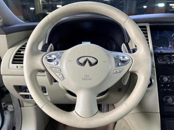 Infiniti FX II (S51) Рестайлинг с пробегом 2012 года, цена 2 250 000 рублей, 127026 км, внедорожник, Автокод Объявления