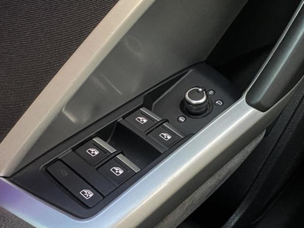 Audi Q3 II (F3) с пробегом 2019 года, цена 2 897 000 рублей, 82780 км, внедорожник, Автокод Объявления