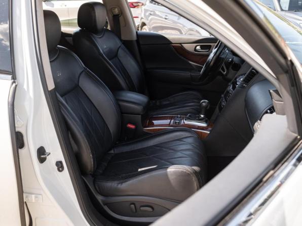 Infiniti FX II (S51) Рестайлинг с пробегом 2013 года, цена 2 599 000 рублей, 264216 км, внедорожник, Автокод Объявления