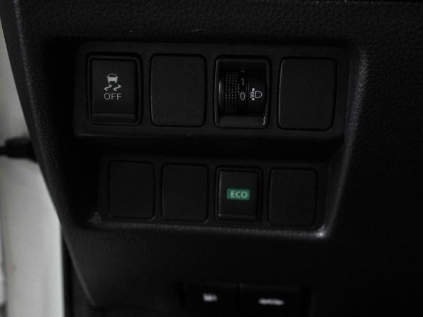 Nissan Qashqai II с пробегом 2015 года, цена 1 369 000 рублей, 125266 км, внедорожник, Автокод Объявления