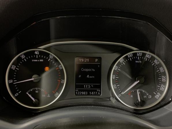 Skoda Octavia II (A5) Рестайлинг с пробегом 2011 года, цена 970 000 рублей, 123000 км, лифтбек, Автокод Объявления
