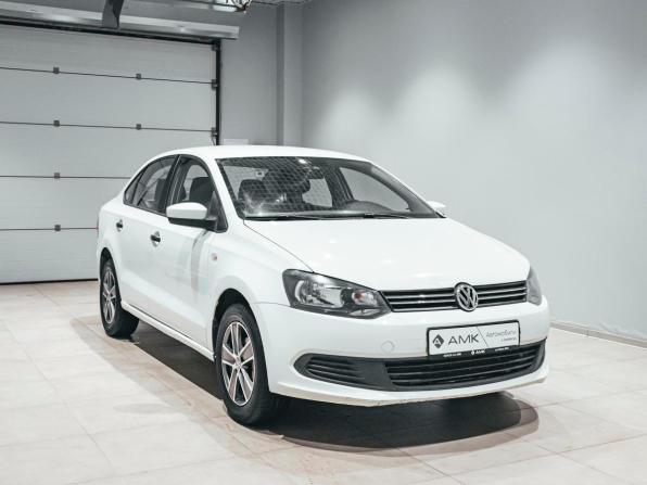 Volkswagen Polo V с пробегом 2015 года, цена 548 925 рублей, 288149 км, седан, Автокод Объявления
