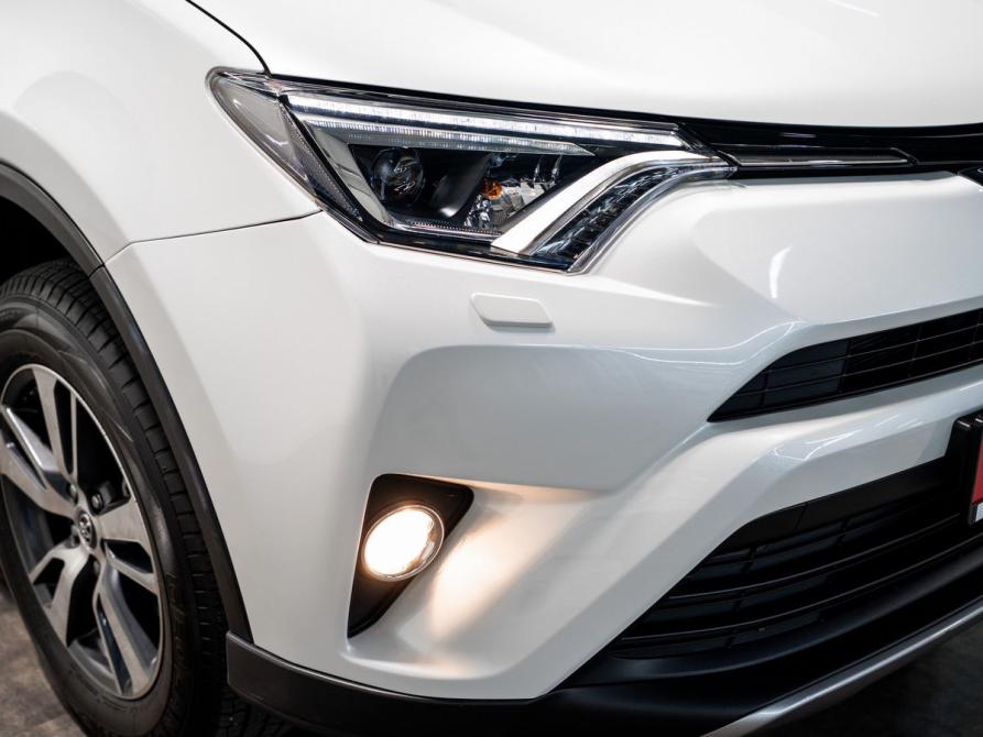 Toyota RAV4 IV (XA40) Рестайлинг Чита  - изображение 20