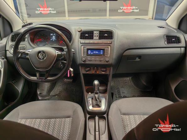 Volkswagen Polo V Рестайлинг с пробегом 2016 года, цена 1 250 000 рублей, 41700 км, седан, Автокод Объявления