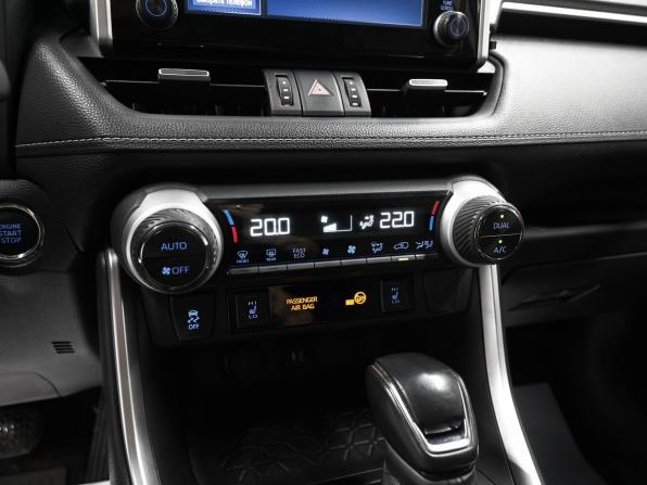 Toyota RAV4 V (XA50) с пробегом 2020 года, цена 3 095 000 рублей, 62878 км, внедорожник, Автокод Объявления