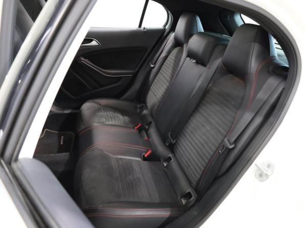Mercedes-Benz GLA I (X156) с пробегом 2017 года, цена 2 529 000 рублей, 116244 км, внедорожник, Автокод Объявления