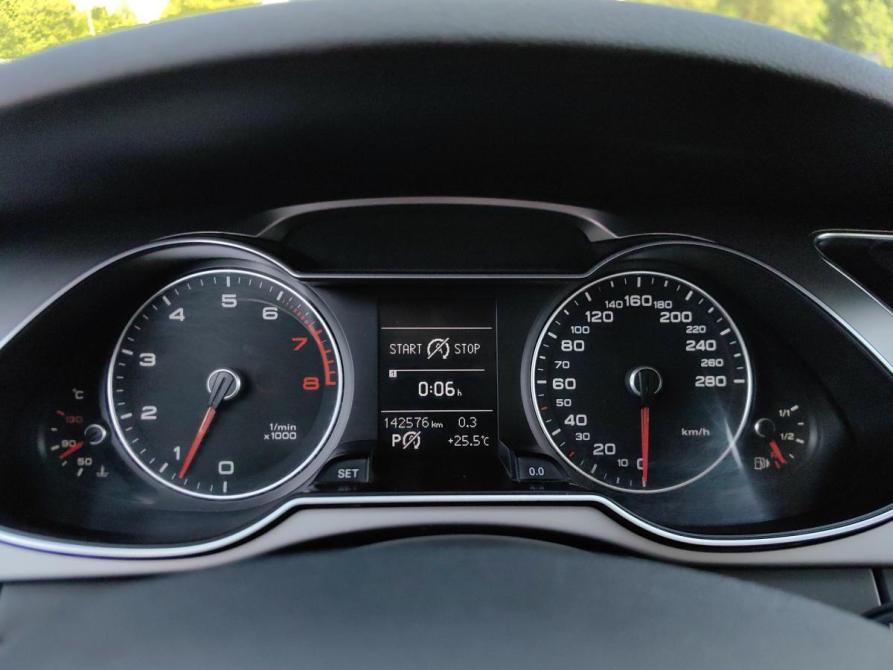 Audi A4 IV (B8) Рестайлинг Подольск  - изображение 10