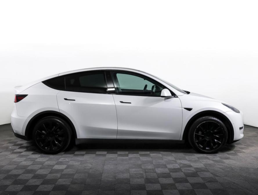 Tesla Model Y I Москва  - изображение 4