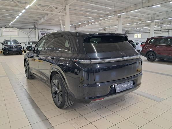 Li Auto (Lixiang) L7 I с пробегом 2024 года, цена 6 185 000 рублей, 49656 км, внедорожник, Автокод Объявления