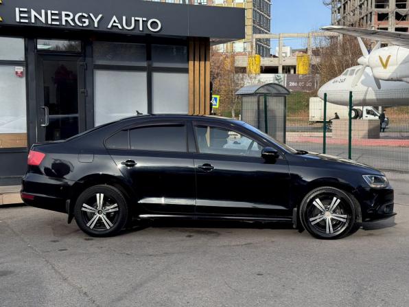 Volkswagen Jetta VI с пробегом 2013 года, цена 1 030 000 рублей, 154411 км, седан, Автокод Объявления