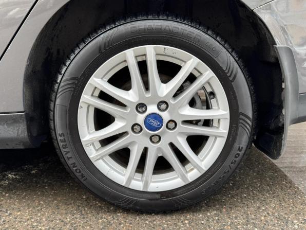 Ford Focus III с пробегом 2015 года, цена 959 000 рублей, 90744 км, седан, Автокод Объявления