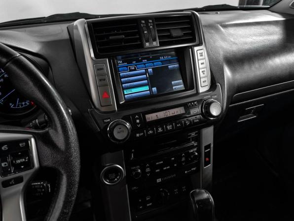 Toyota Land Cruiser Prado 150 Series с пробегом 2012 года, цена 2 400 000 рублей, 304345 км, внедорожник, Автокод Объявления