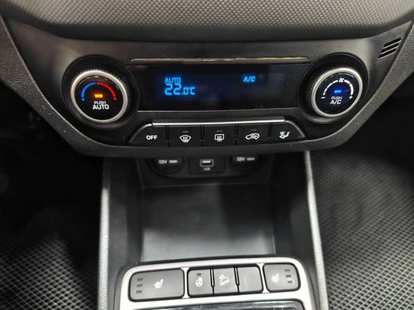 Hyundai Creta I Рестайлинг с пробегом 2021 года, цена 1 880 000 рублей, 67500 км, внедорожник, Автокод Объявления