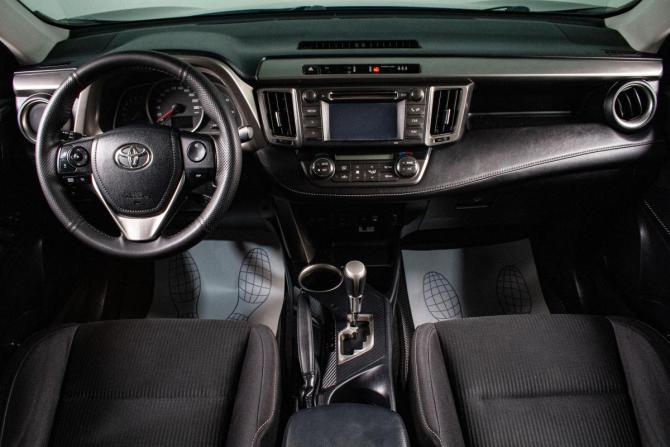 Toyota RAV4 IV (XA40) с пробегом 2014 года, цена 1 799 000 рублей, 249458 км, внедорожник, Автокод Объявления