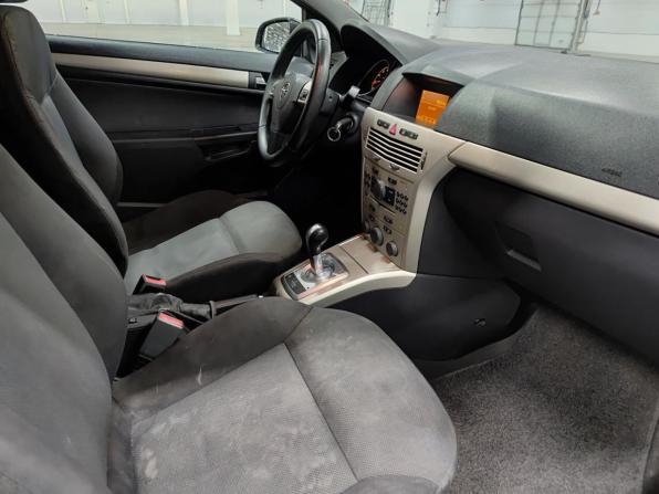 Opel Astra H Рестайлинг с пробегом 2007 года, цена 335 000 рублей, 202332 км, хэтчбек, Автокод Объявления