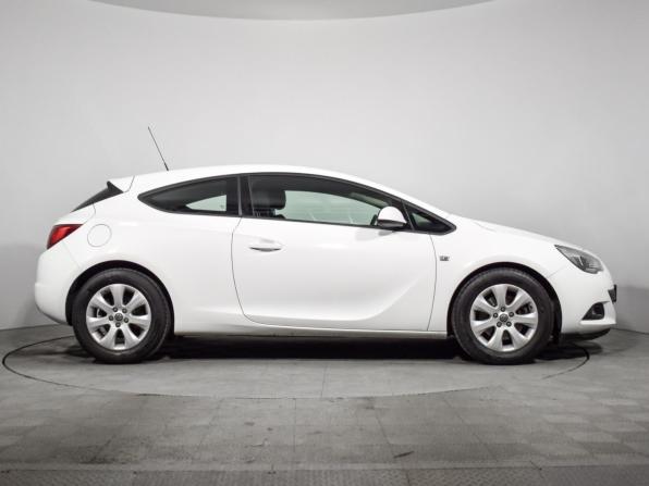 Opel Astra J Рестайлинг с пробегом 2014 года, цена 1 099 000 рублей, 75430 км, хэтчбек, Автокод Объявления