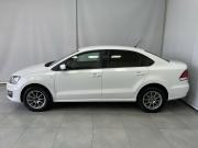 Volkswagen Polo V Красноярск  - изображение 24