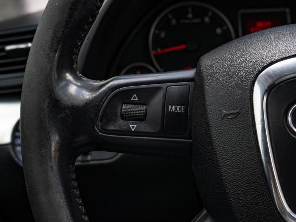Audi A4 III (B7) с пробегом 2006 года, цена 870 000 рублей, 181078 км, седан, Автокод Объявления