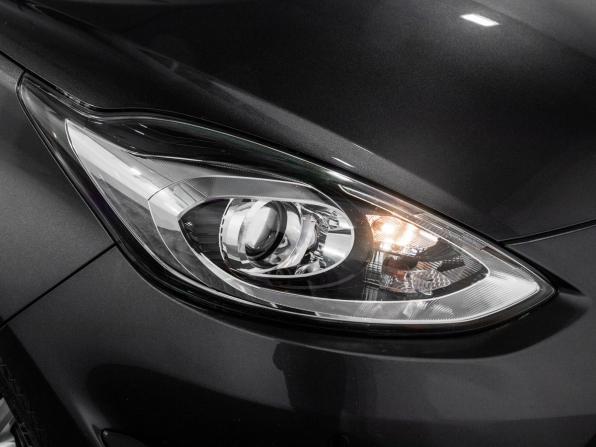 Toyota Aqua I Рестайлинг 2 с пробегом 2018 года, цена 1 240 500 рублей, 130850 км, хэтчбек, Автокод Объявления