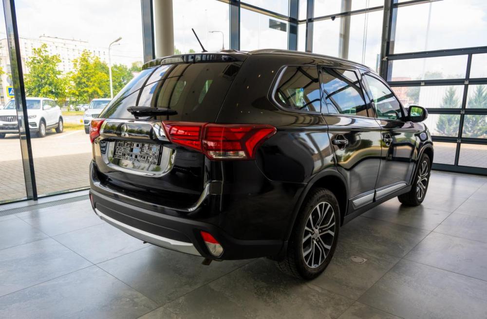 Mitsubishi Outlander III Рестайлинг 2 Ростов-на-Дону  - изображение 5