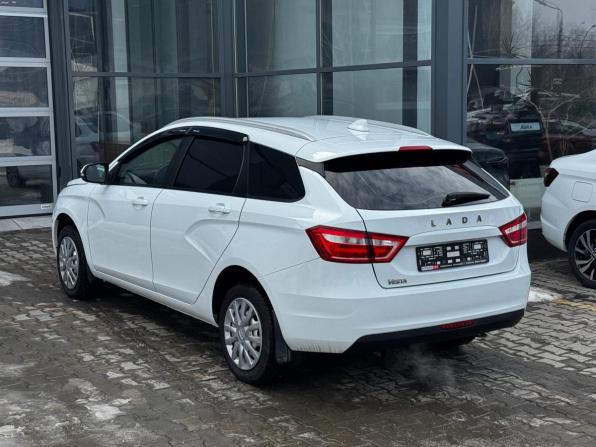 Lada (ВАЗ) Vesta I с пробегом 2021 года, цена 1 000 000 рублей, 83858 км, универсал, Автокод Объявления