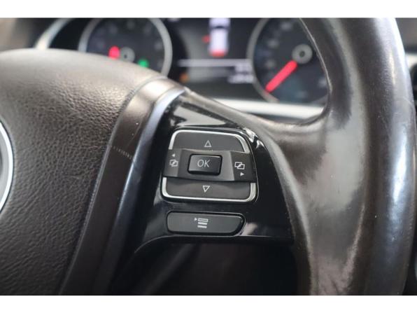 Volkswagen Touareg II с пробегом 2013 года, цена 1 638 000 рублей, 379442 км, внедорожник, Автокод Объявления