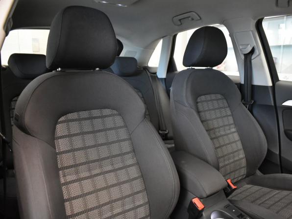 Audi Q3 I (8U) Рестайлинг с пробегом 2015 года, цена 1 835 000 рублей, 148820 км, внедорожник, Автокод Объявления