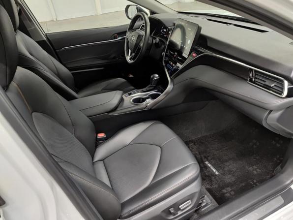 Toyota Camry VIII (XV70) Рестайлинг с пробегом 2023 года, цена 3 720 000 рублей, 34556 км, седан, Автокод Объявления