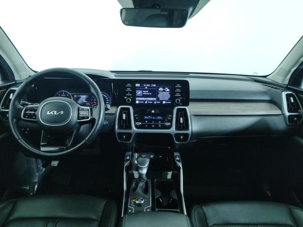 Kia Sorento IV с пробегом 2023 года, цена 3 899 000 рублей, 57776 км, внедорожник, Автокод Объявления