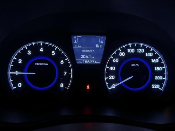 Hyundai Solaris I с пробегом 2011 года, цена 760 000 рублей, 185973 км, хэтчбек, Автокод Объявления