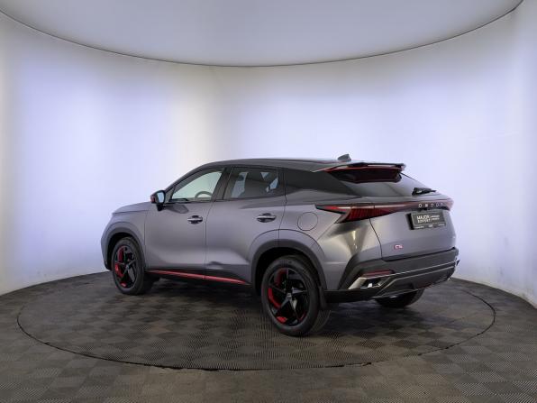 Omoda C5 I с пробегом 2023 года, цена 1 650 000 рублей, 50573 км, внедорожник, Автокод Объявления
