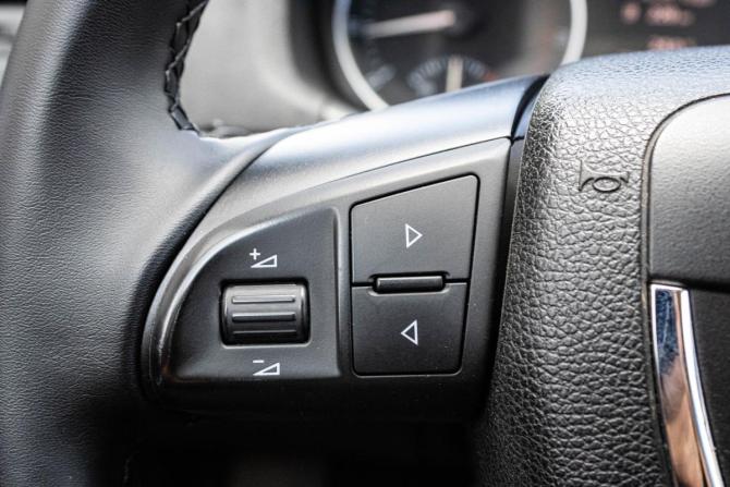 Skoda Octavia II (A5) Рестайлинг с пробегом 2011 года, цена 869 000 рублей, 212080 км, лифтбек, Автокод Объявления