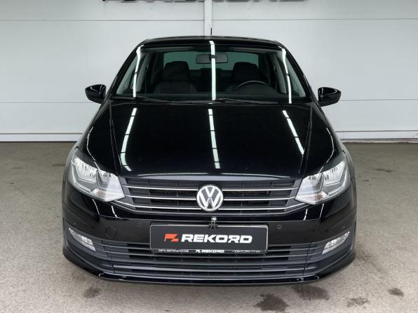 Volkswagen Polo V Рестайлинг с пробегом 2019 года, цена 1 199 000 рублей, 144475 км, седан, Автокод Объявления