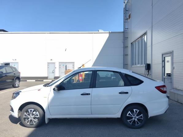 Lada (ВАЗ) Granta I Рестайлинг с пробегом 2019 года, цена 495 000 рублей, 136000 км, хэтчбек, Автокод Объявления