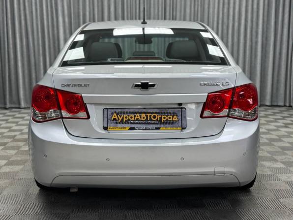 Chevrolet Cruze I с пробегом 2010 года, цена 600 000 рублей, 177434 км, седан, Автокод Объявления