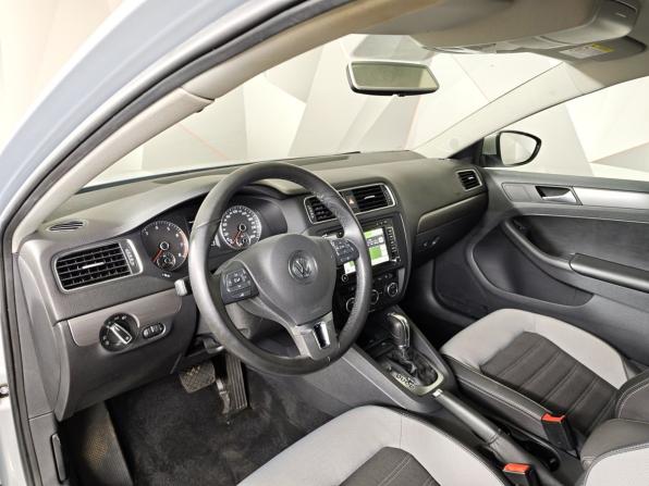Volkswagen Jetta VI с пробегом 2012 года, цена 1 259 000 рублей, 38817 км, седан, Автокод Объявления