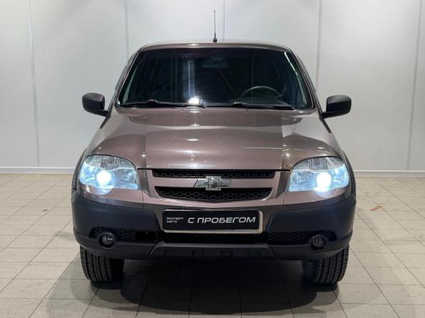 Chevrolet Niva I Рестайлинг с пробегом 2017 года, цена 780 000 рублей, 81001 км, внедорожник, Автокод Объявления