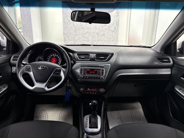 Kia Rio III Рестайлинг с пробегом 2016 года, цена 1 299 000 рублей, 127658 км, хэтчбек, Автокод Объявления