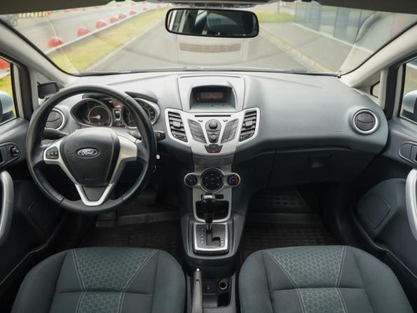 Ford Fiesta Mk6 с пробегом 2009 года, цена 899 000 рублей, 75425 км, хэтчбек, Автокод Объявления
