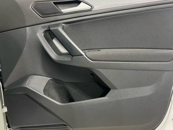 Volkswagen Tiguan II Рестайлинг с пробегом 2021 года, цена 2 550 000 рублей, 109125 км, внедорожник, Автокод Объявления