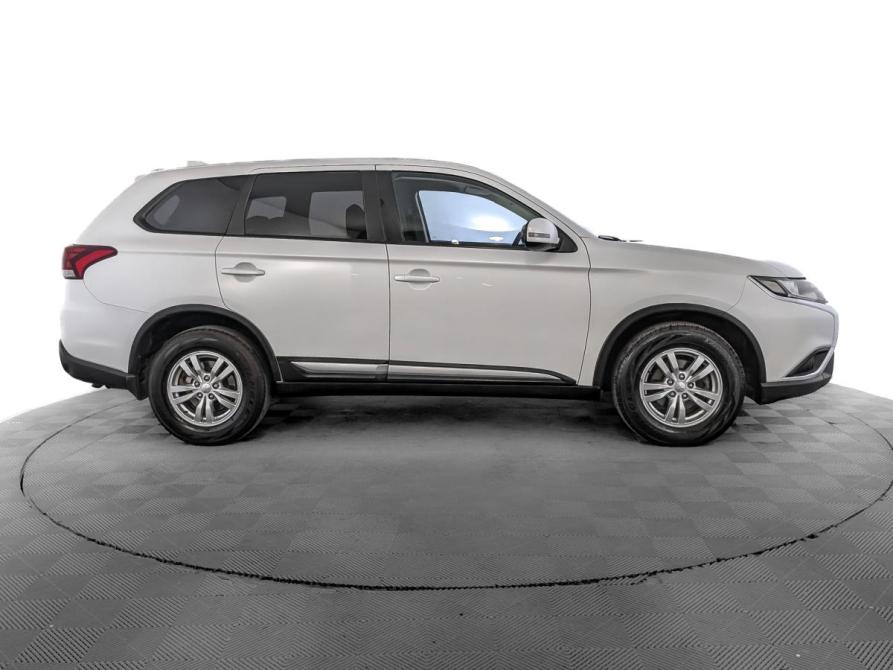 Mitsubishi Outlander III Рестайлинг 3 Москва  - изображение 4