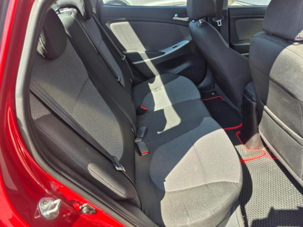 Hyundai Solaris I с пробегом 2013 года, цена 846 000 рублей, 130000 км, седан, Автокод Объявления