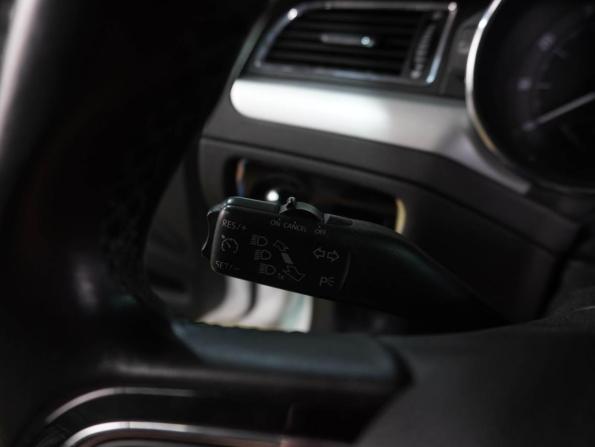 Skoda Superb II Рестайлинг с пробегом 2015 года, цена 1 449 000 рублей, 98193 км, лифтбек, Автокод Объявления