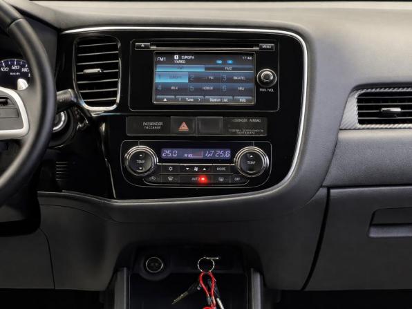 Mitsubishi Outlander III с пробегом 2012 года, цена 1 287 000 рублей, 160330 км, внедорожник, Автокод Объявления