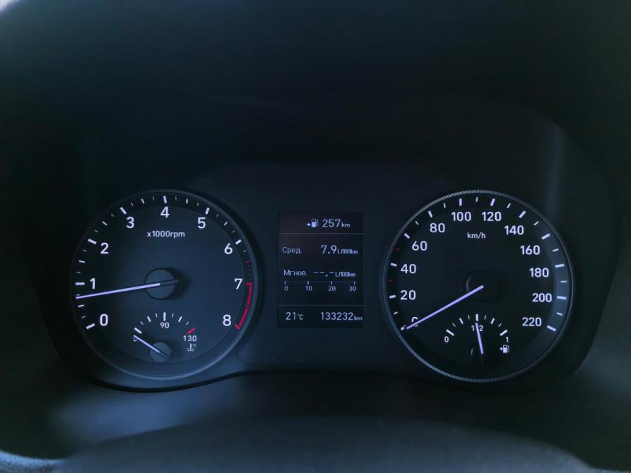 Hyundai Solaris II Санкт-Петербург  - изображение 12