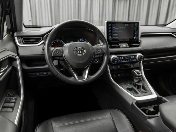 Toyota RAV4 V (XA50) с пробегом 2020 года, цена 3 100 000 рублей, 42307 км, внедорожник, Автокод Объявления